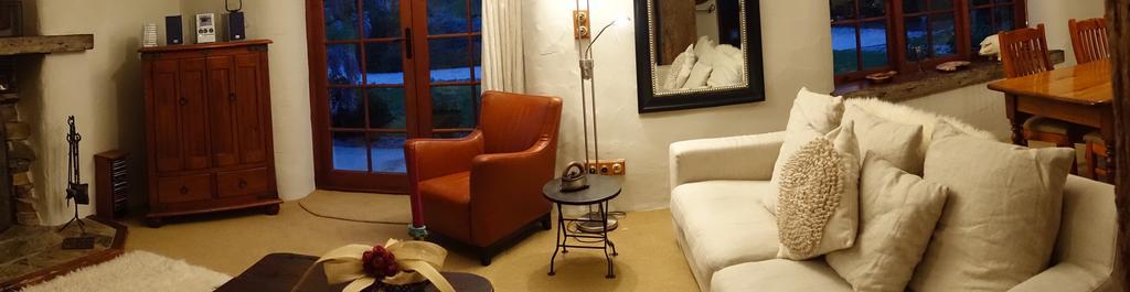 The Last Straw Cottage Nelson Brightwater 部屋 写真
